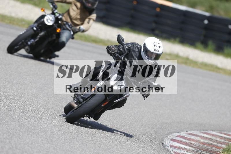 Archiv-2025/09 22.04.2025 Cornu Master School ADR/gruen-vert/9